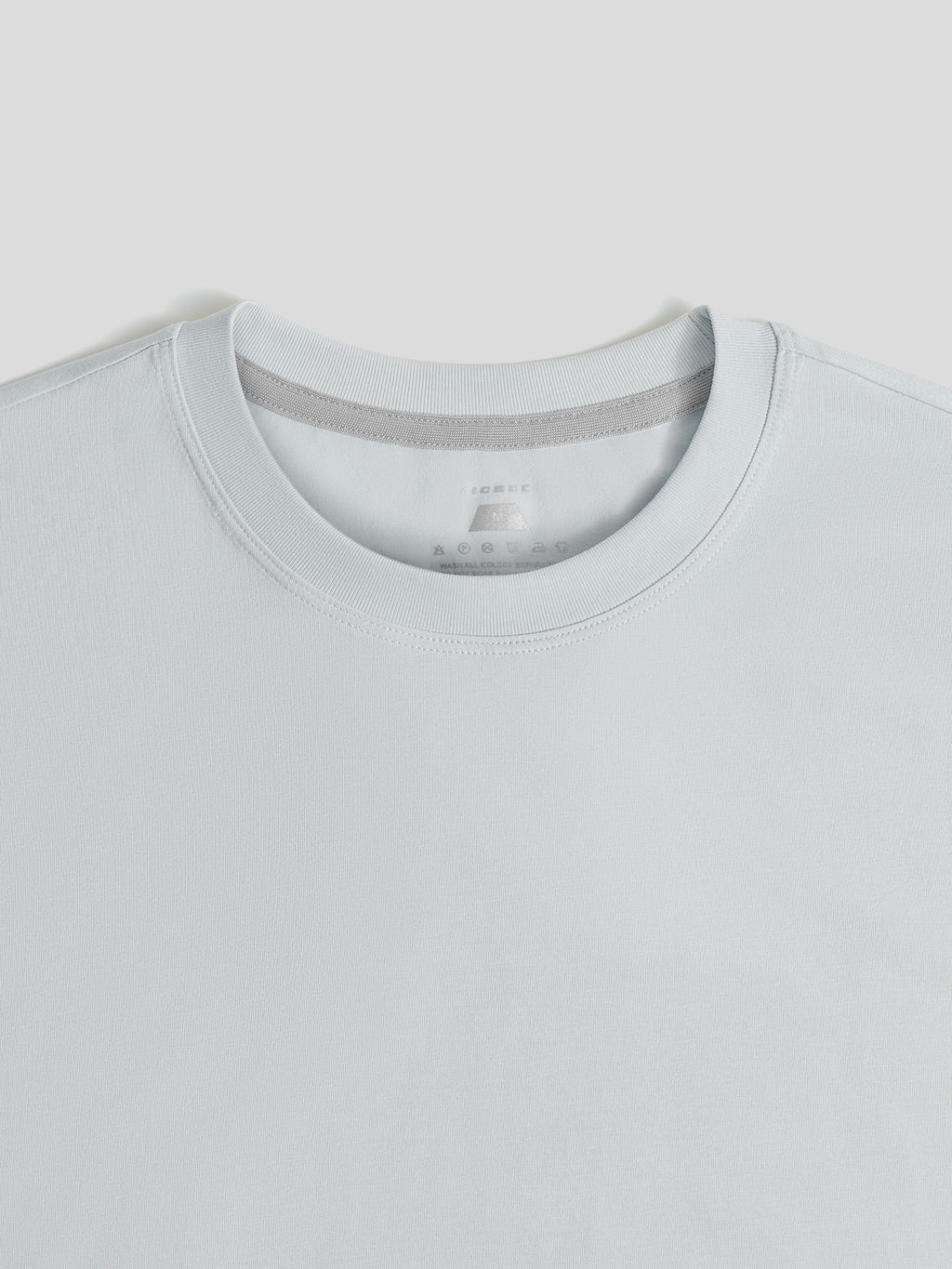 StayCool 2.0 Curve-Hem Tee: Slim-Fit