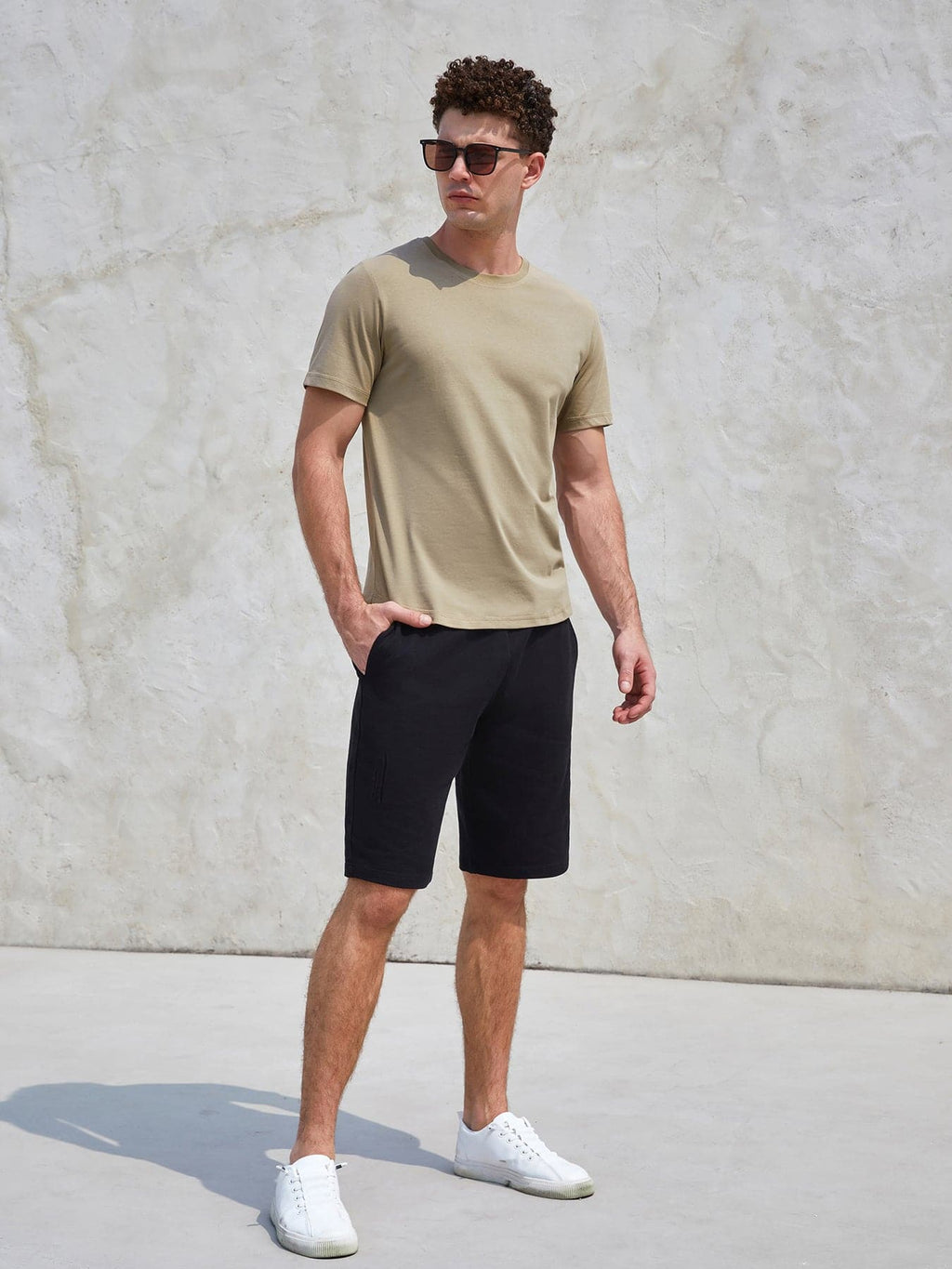 StayCool 2.0 Curve-Hem Tee: Slim-Fit