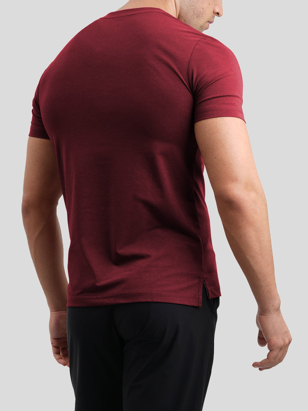 StayCool 2.0 Slim Fit Split-Hem Tee