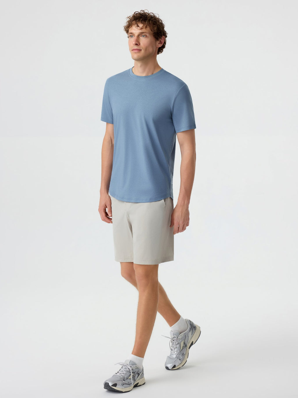 StayCool 2.0 Curve-Hem Tee: Slim-Fit