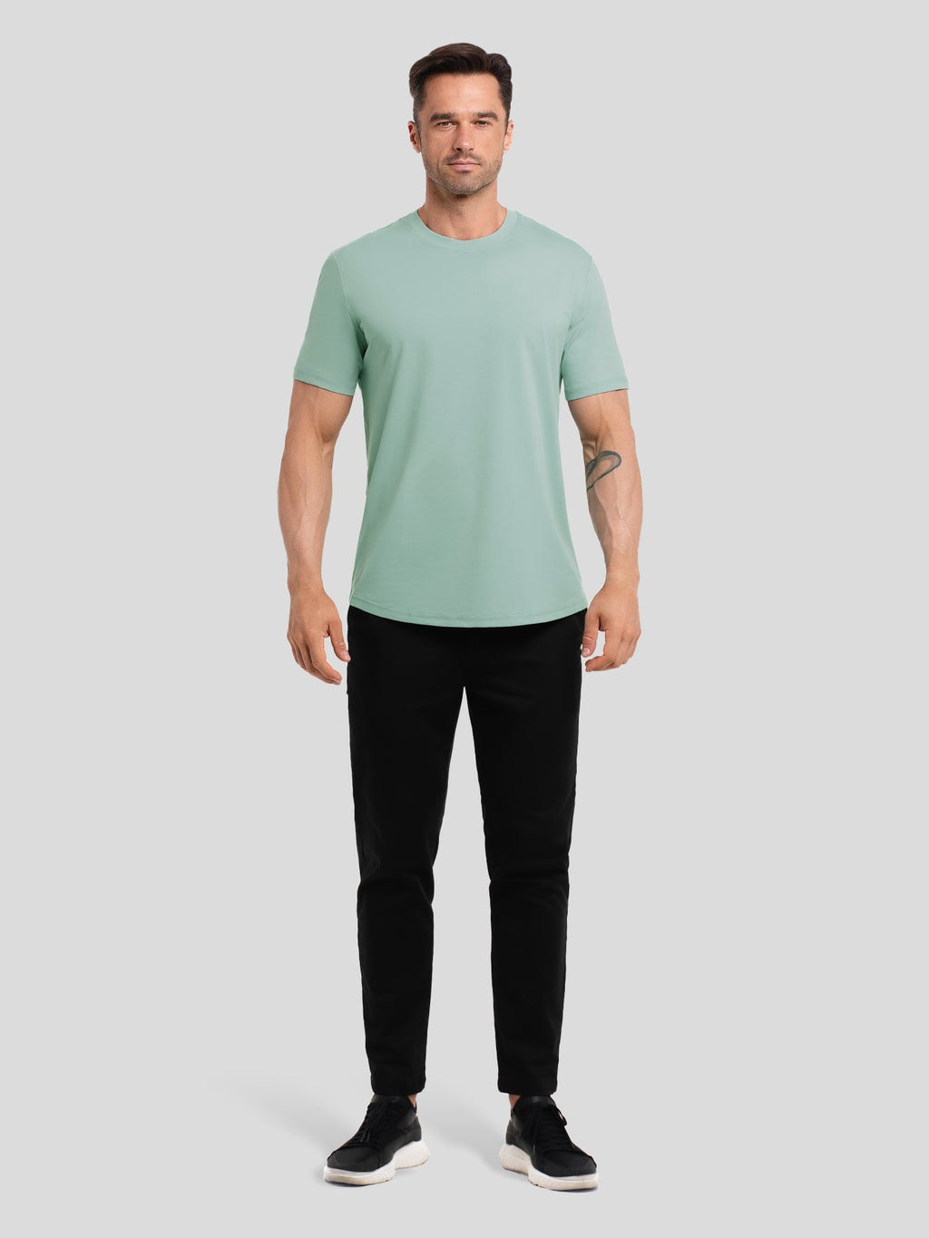 StayCool 2.0 Curve-Hem Tee: Slim-Fit