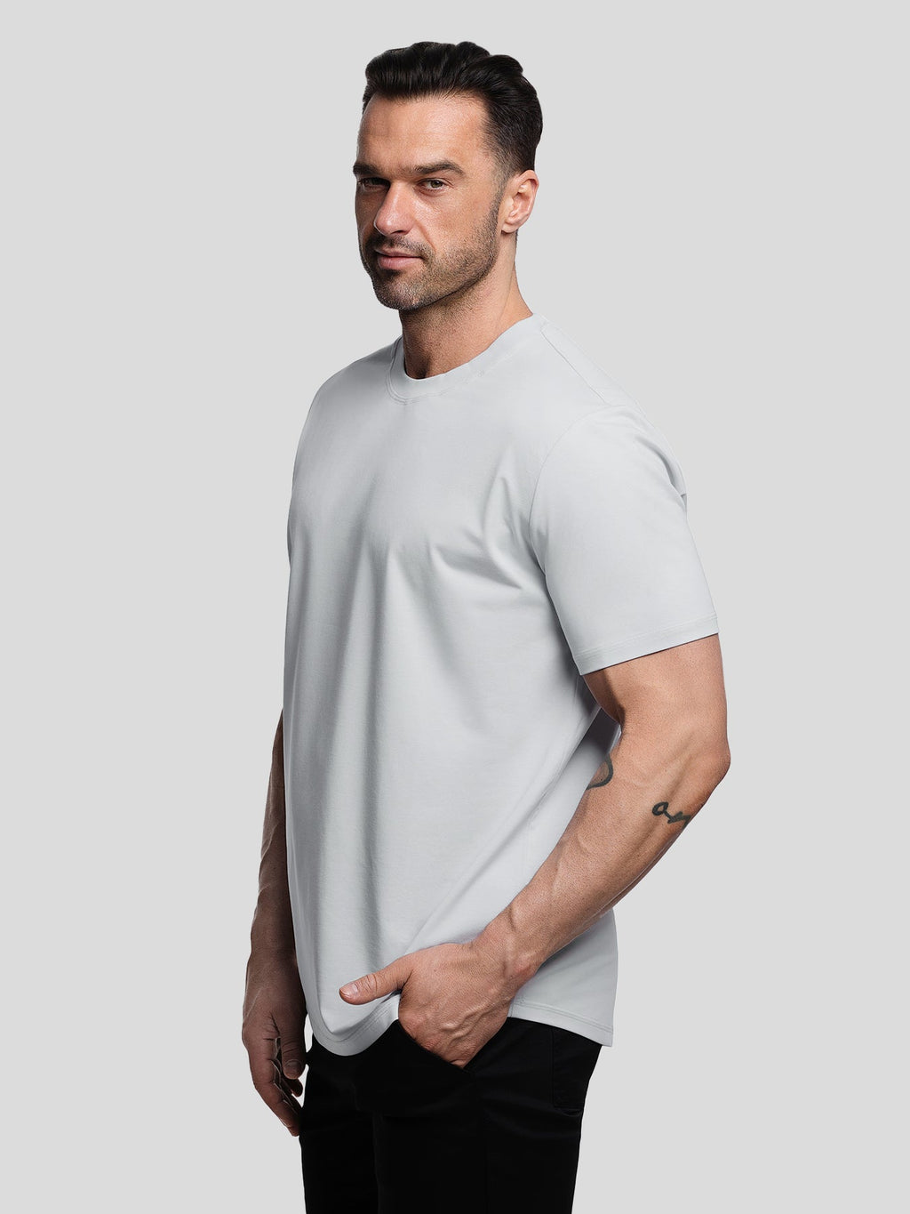 StayCool 2.0 Curve-Hem Tee: Slim-Fit