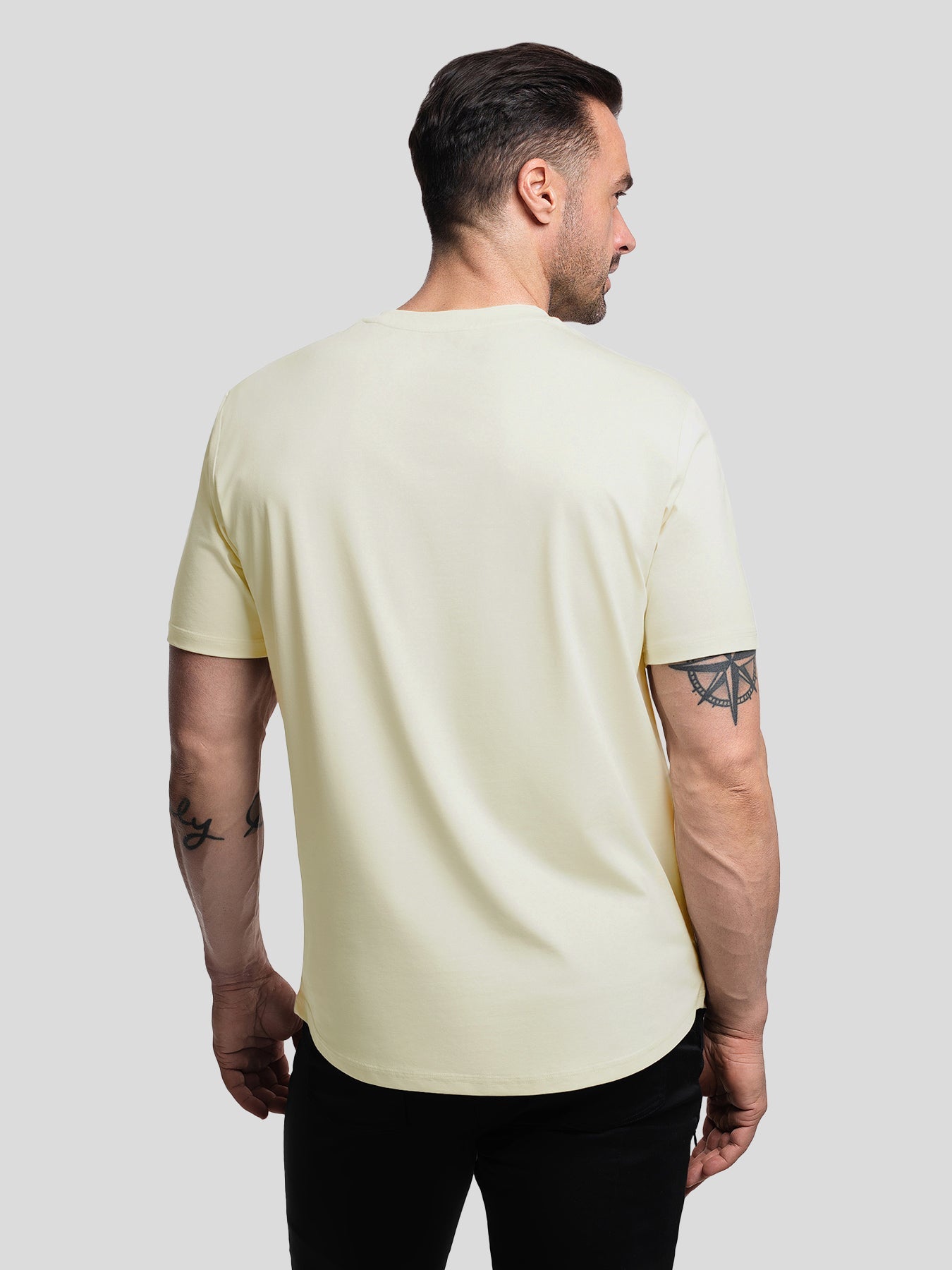 StayCool 2.0 Curve-Hem Tee: Slim-Fit