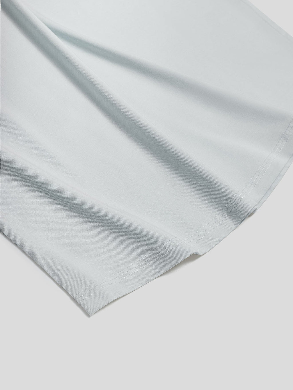 StayCool 2.0 Curve-Hem Tee: Slim-Fit