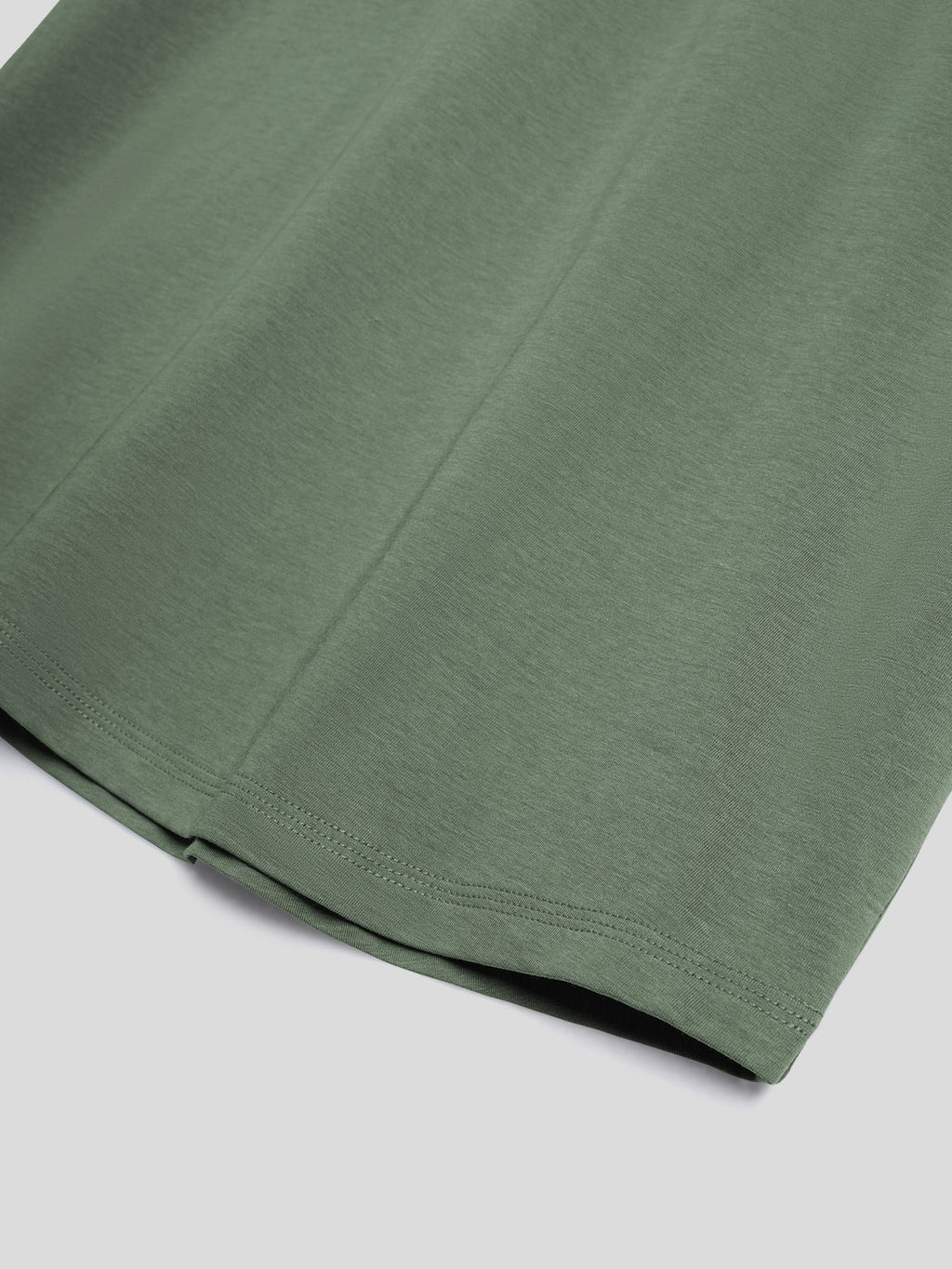 StayCool 2.0 Slim Fit Curve-Hem Polo