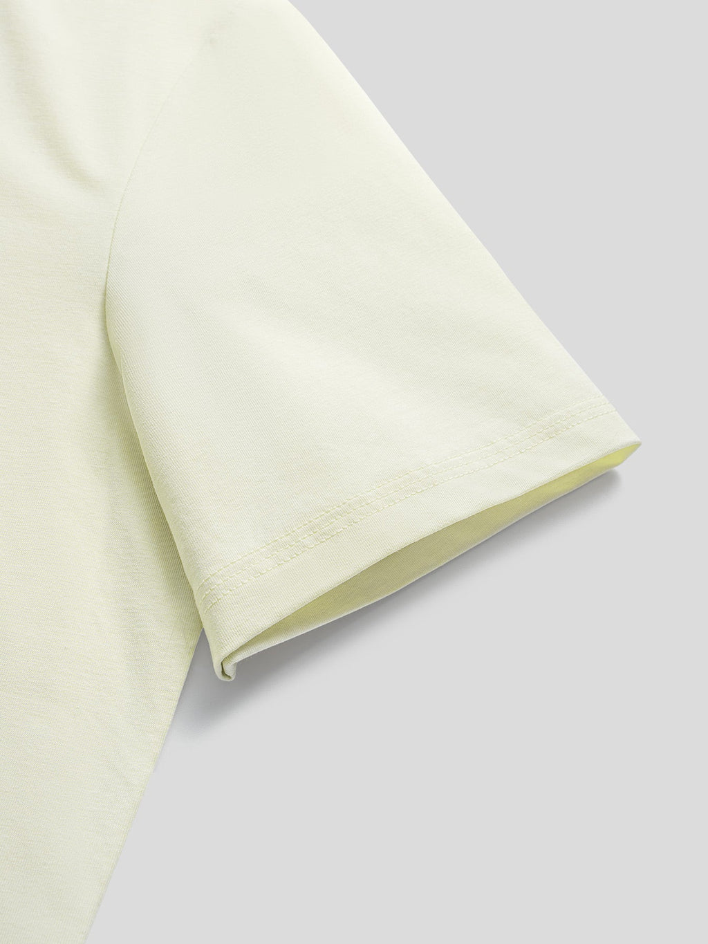 StayCool 2.0 Curve-Hem Tee: Slim-Fit